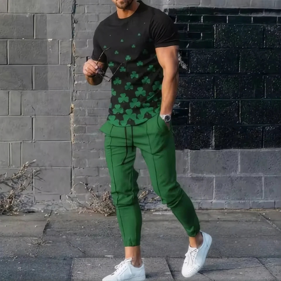 2024 mens sports set 2piece jogging suit 3D printed summer fashion fun short sleeved Tshirtpants 250530