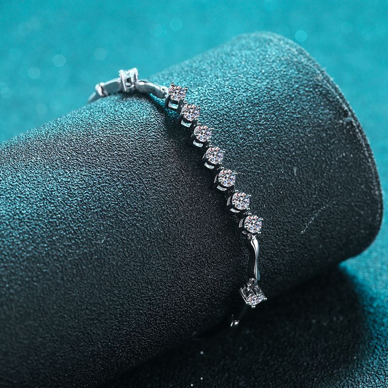 Chic Woman's Jewellery Piece Made from High-Quality Silver Alloys Embellished With Radiant Man-Made Diamonds