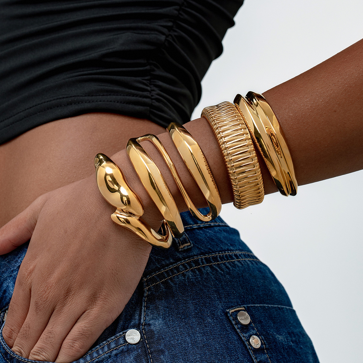 Style Metal Glossy Open Exaggerated Niche Water Drop Hug Bracelet for Women