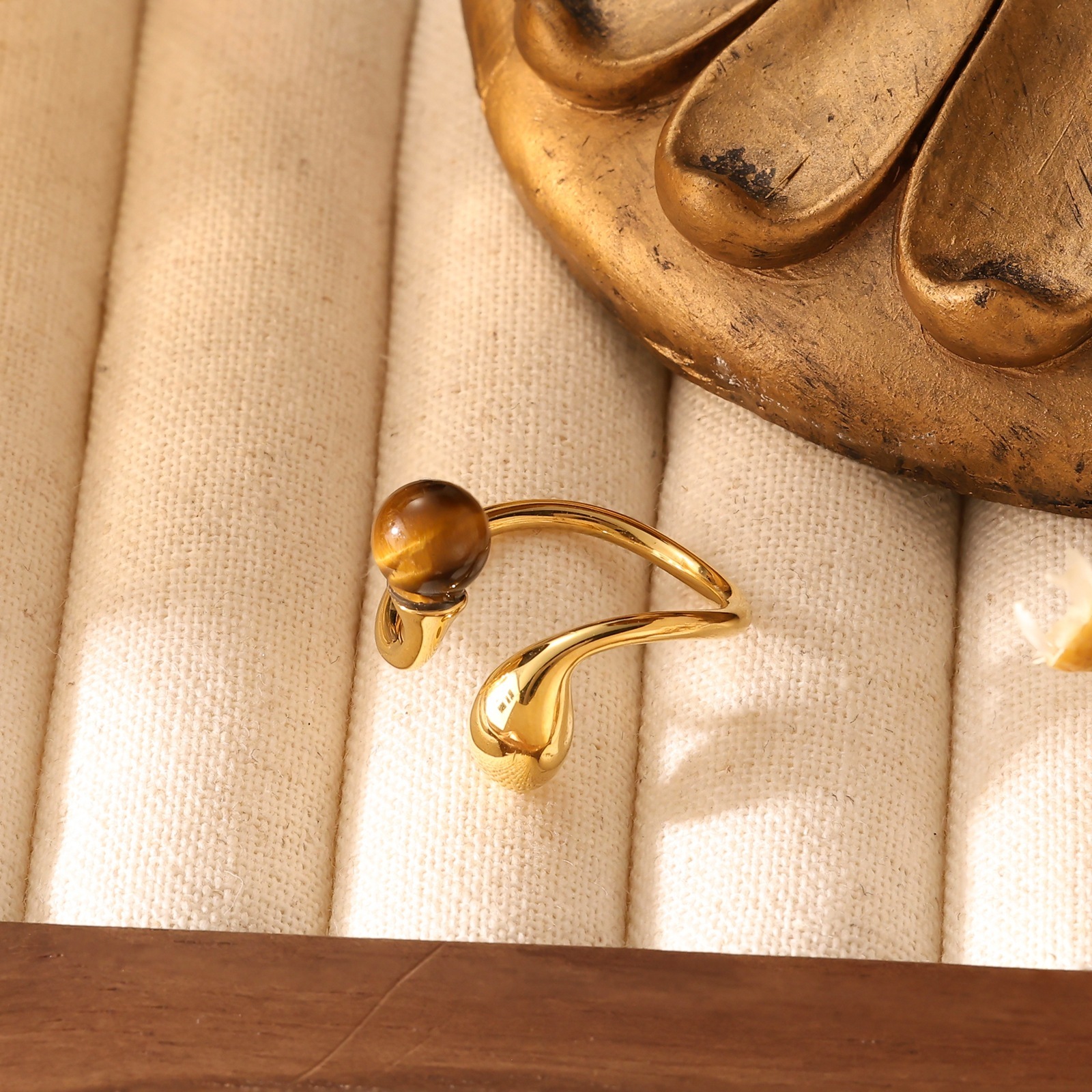 Minimalist Metal Glossy Irregular Gold Geometric Open Titanium Steel Ring for Women