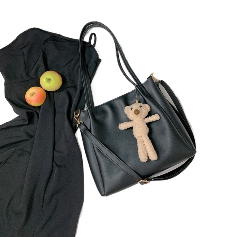 designer Wholesale Women's Bags Korean and Japanese Style New Large Capacity Shoulder Bag Fashion Versatile Commuter Tote Bag for Women