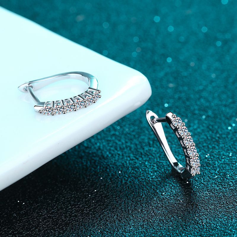 925 Sterling Silver Hoop Earrings with Moissanite Stones, Simple and Elegant Design, Perfect for Everyday Wear or Special Occasions, Gift-Ready