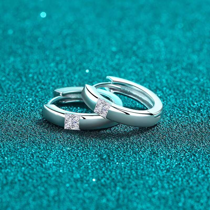 S925 Sterling Silver Moissanite Earrings for Women with square Diamonds Simple and High-end Earrings