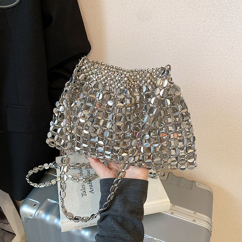 2025 Silver Flat Bead Hollow Single Shoulder Bag Bean Handmade Beaded Fashion New for Womenx