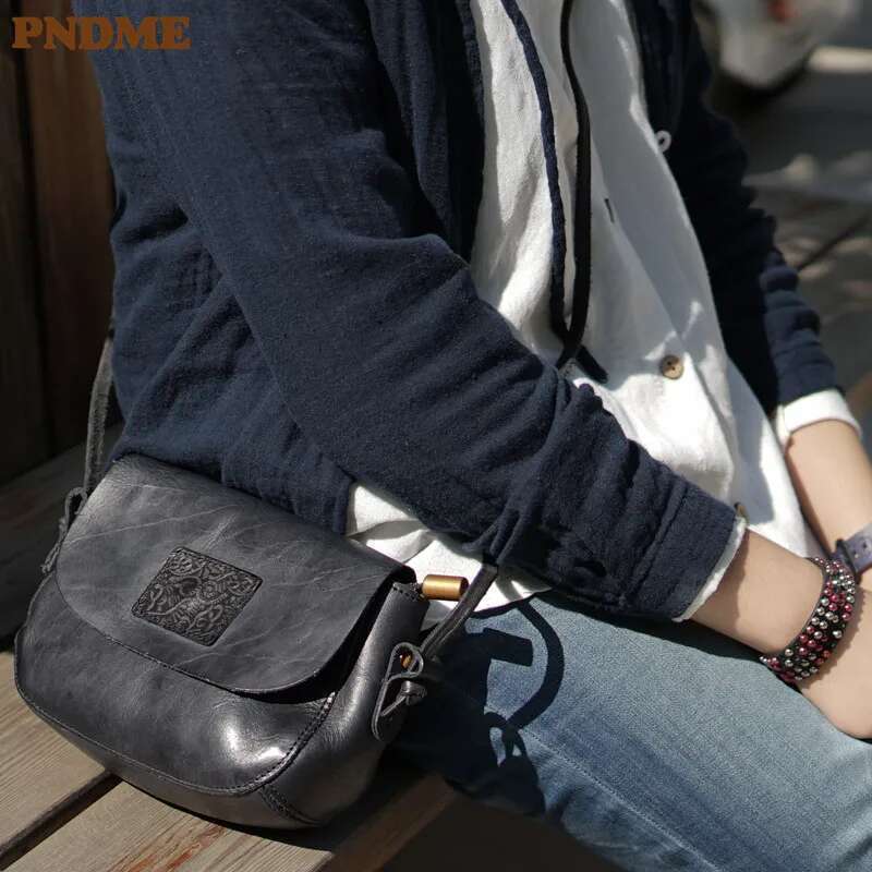 PNDME fashion vintage handmade genuine leather ladies small shoulder casual real cowhide women's daily weekend messenger bag