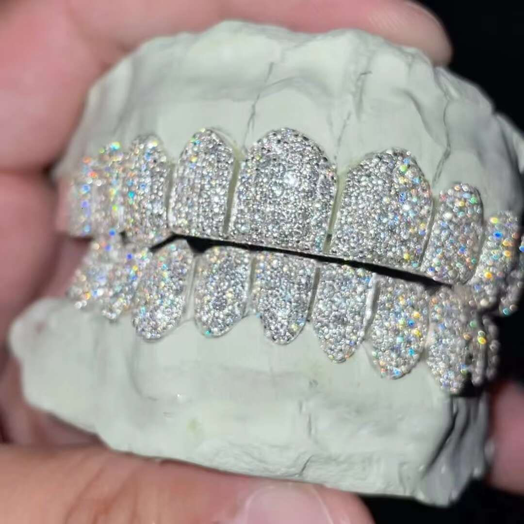 Custom Made Teeth Grillz Jewelry Vvs Moissanite Diamond Tooth Grillz 10k 14k 18k Gold Silver Iced Out Grillz for Teeth