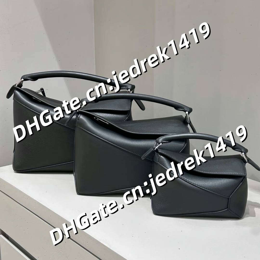 Designer bag 2025 mini bag Puzzle bag Anagram embossing luxurious bag high quality cowhide shoulder bag new fashion women handbags high capacity shopping work bag