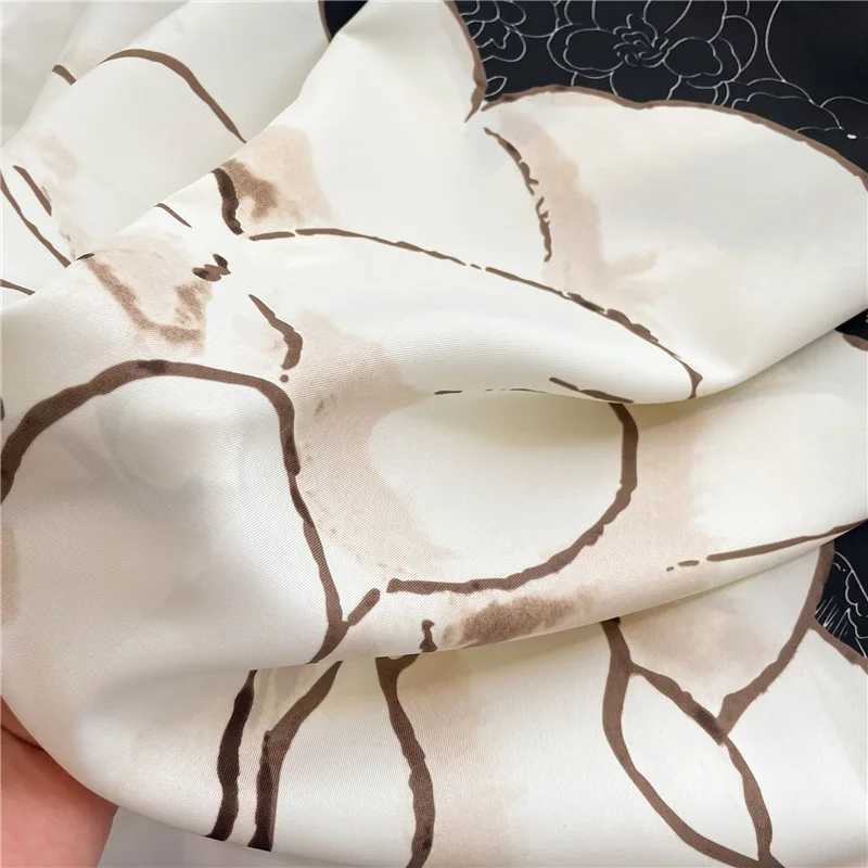 New 90*90cm Scarves Shawl Women Luxury Design Silk Scarf Hijab Kerchief Beach Design Bandana Hairband Neckerchief Wraps Ribbon W250602