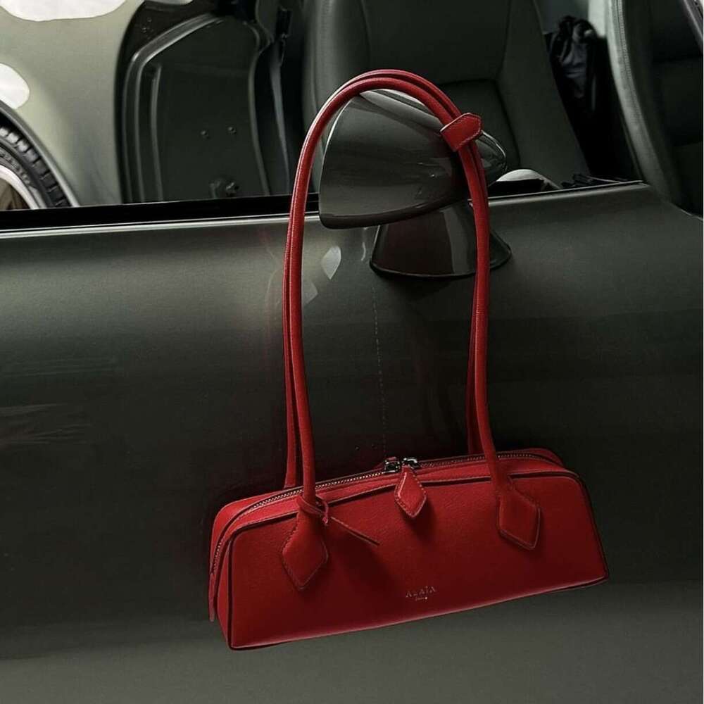 New Sausage Dark Stitching Baguette Design Shoulder Bag Simple Underarm Handbag for Women