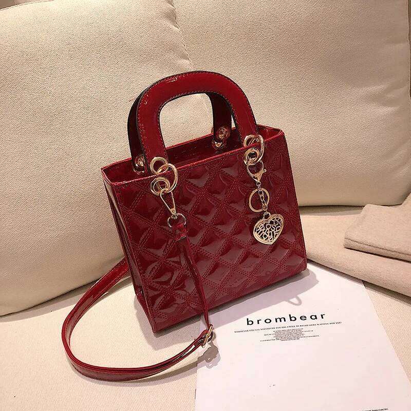 Fashion Large Capacity Square Bag Ladies Classic Handbag Girls Plaid Crossbody Metal Tassel Decoration