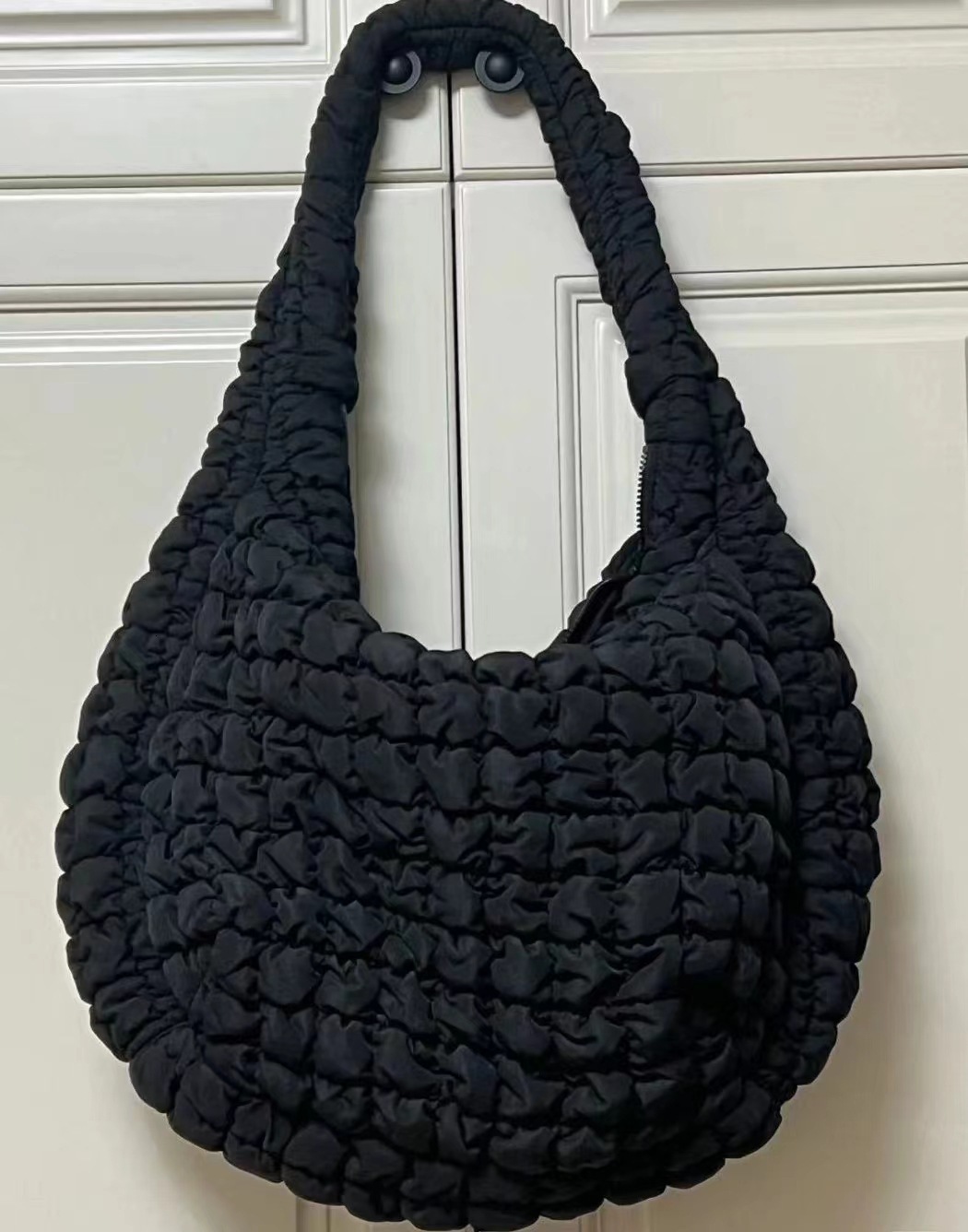designer Korean Style New Bag for Women Cloud Bag Pleated Large Bag Versatile Bubble Large Capacity Bag Dumpling Bag Commuter Crossbody