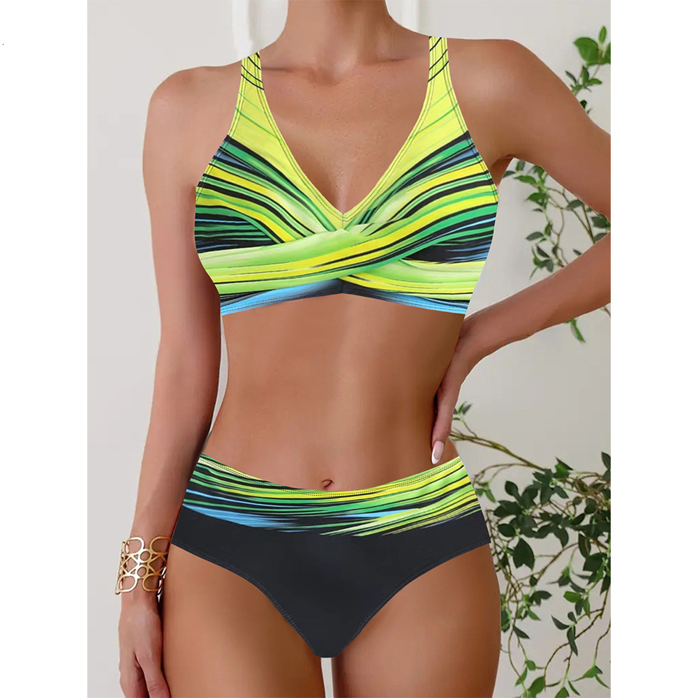 Outdoor Summer Beach Sexy Womenfree Shipping 2025 New Designer Shoes 2025 New Women's Split Striped Plus Size Bikini Sexy High Waisted Swimsuit F
