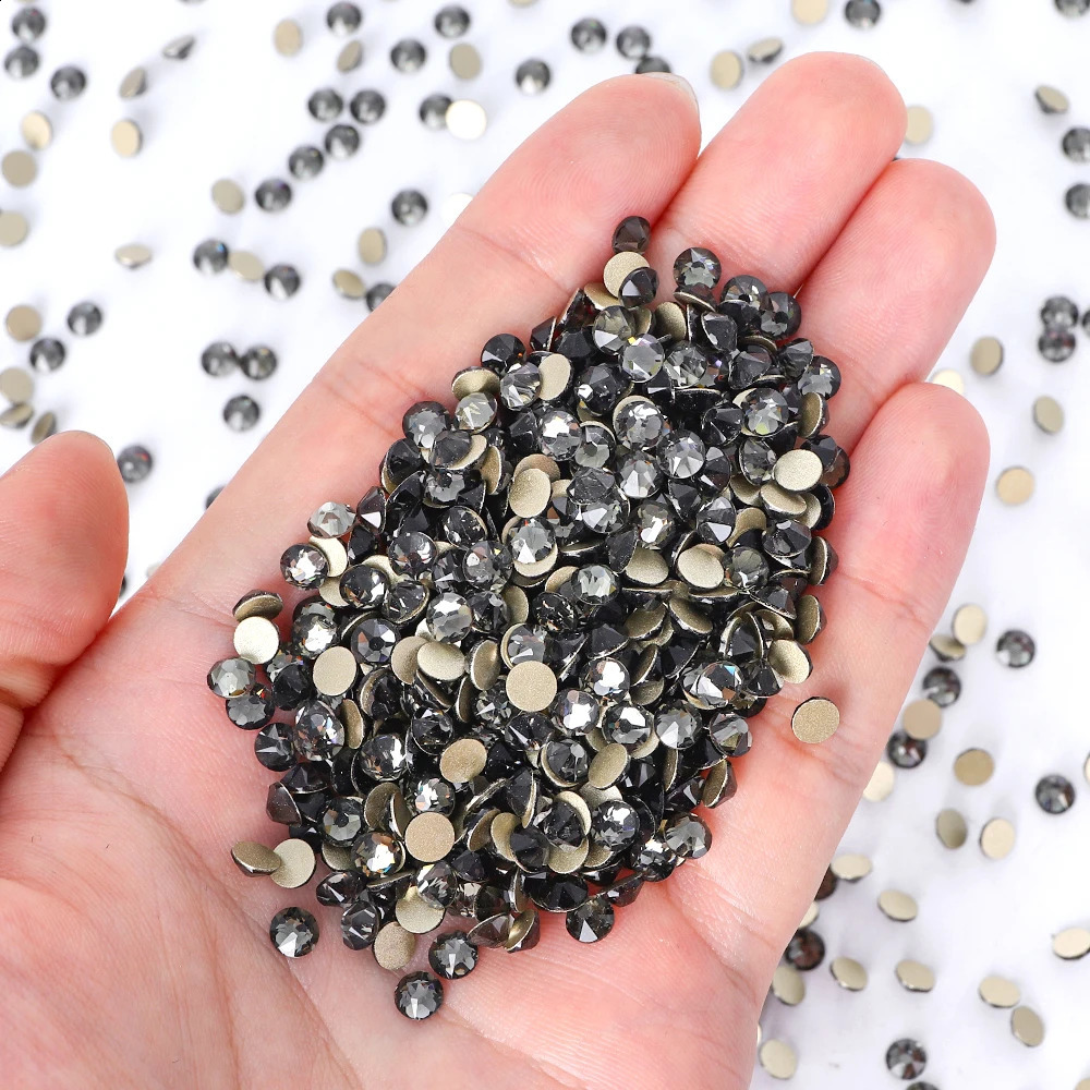 Black Diamond SS10-SS30 High Quality 2088 8 Big 8 Small Rhinestones Crystal Gold Flatback Glitter Stone Nail Art Accessories 250528