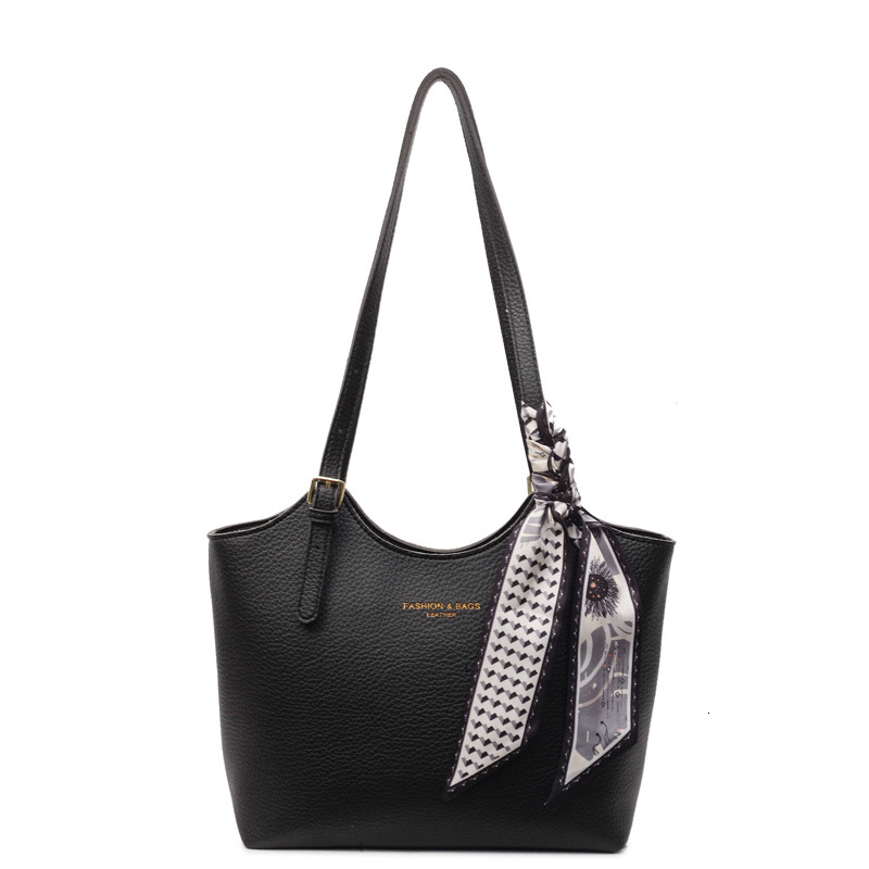 designer Fashion Simple Retro Large Capacity Tote Bag for Women 2025 New Casual Versatile Office Commute Underarm Shoulder Bag