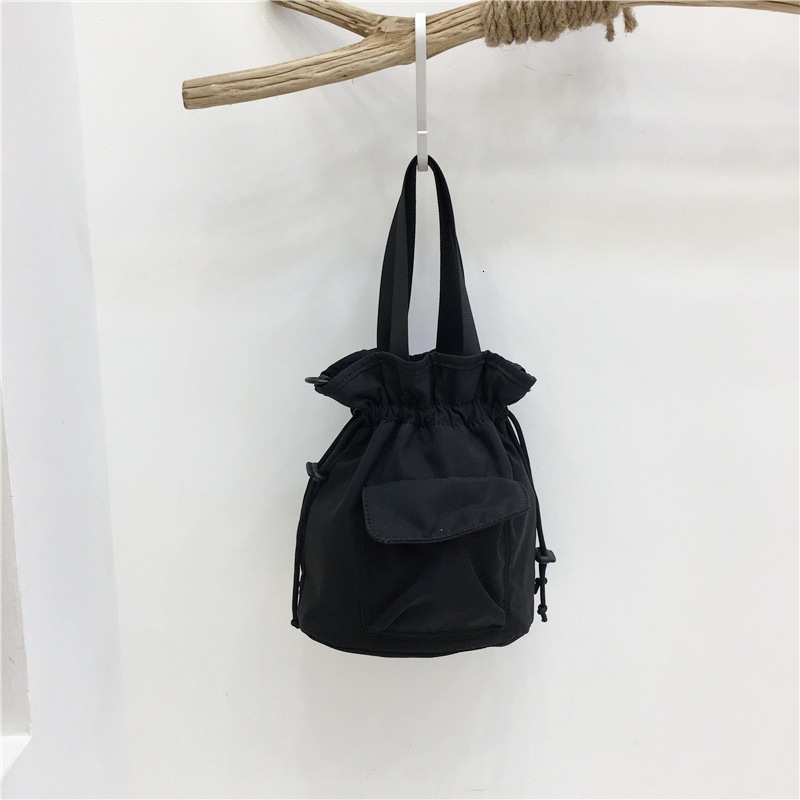 This Season 2023 New Nylon Fabric Drawstring Bucket Lightweight Versatile Casual Bag