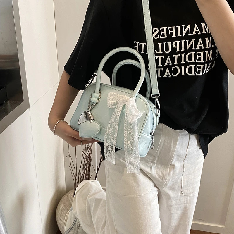 MOODS Mini Boston Shoulder Crossbody Bags For Women Lace Bowknot Round Top-handle Bag With Heart Pendant Handbags 250530