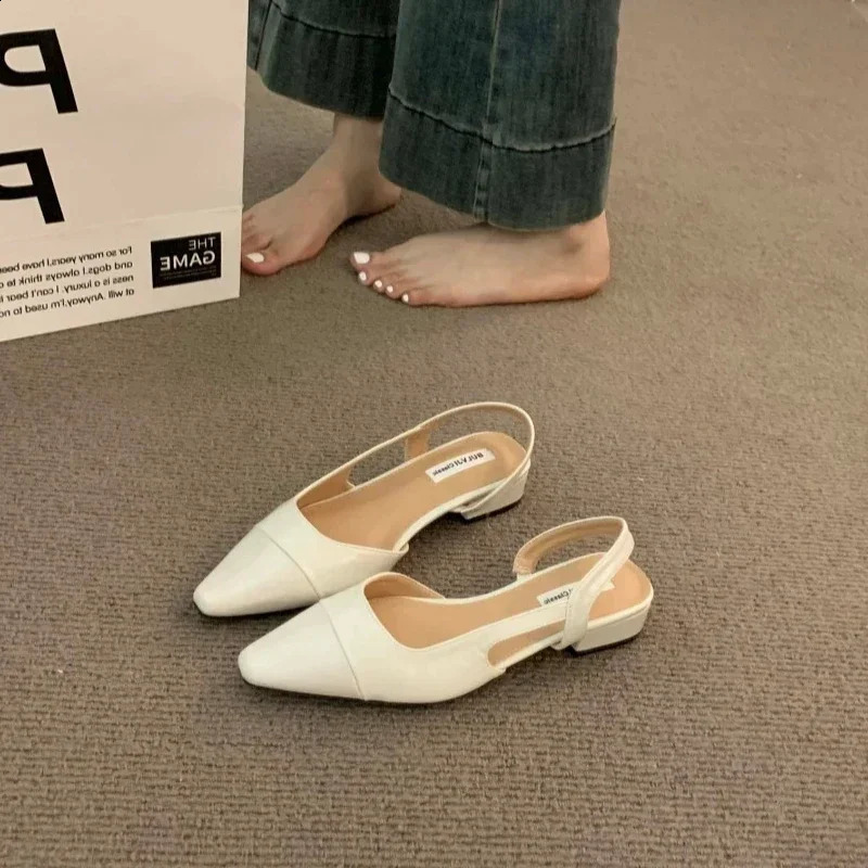 fashion PU leather ladies summer style pointed toe low heel women sandals non-slip flat shoes 250530