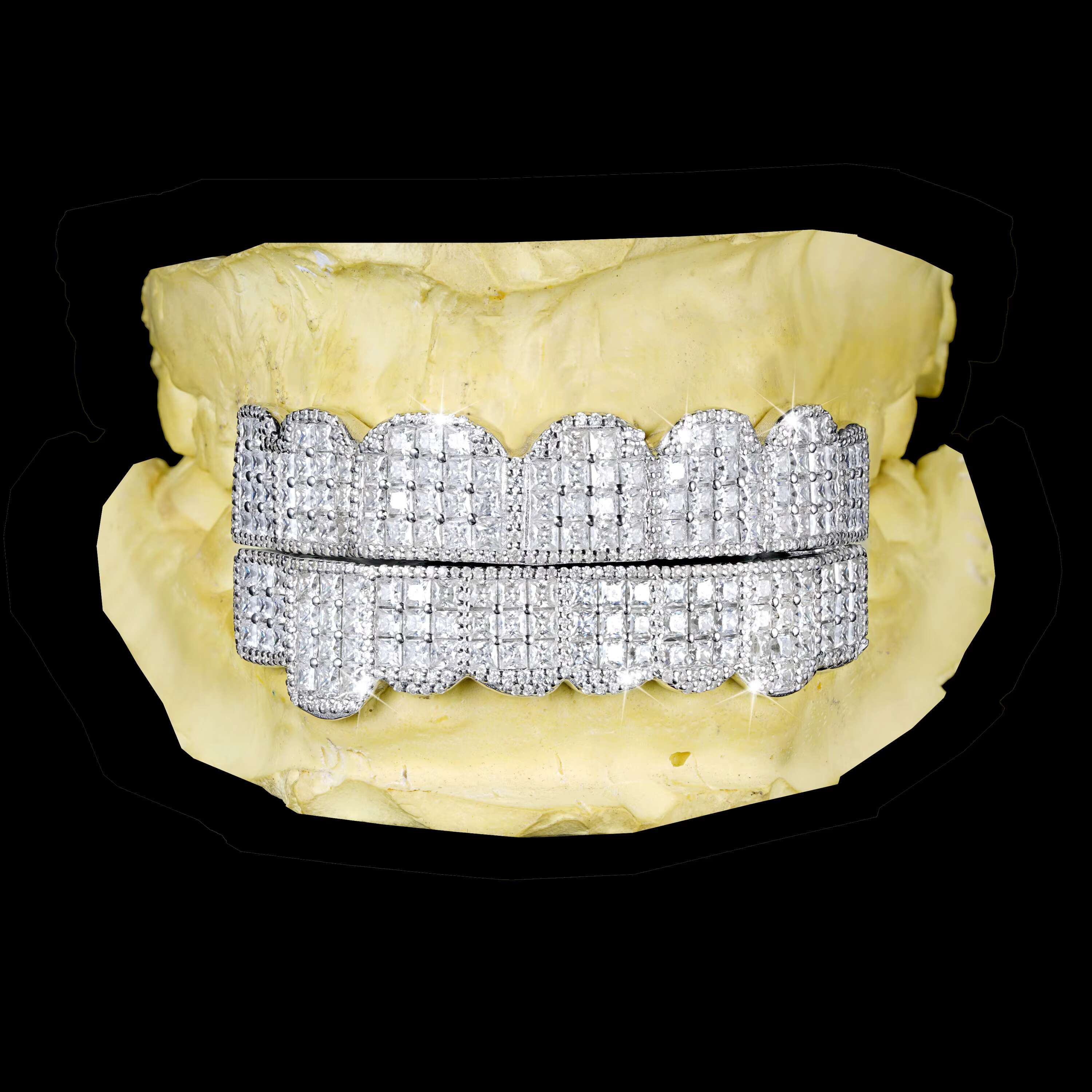 Custom Made Silver Grills Mixed Round Cut Princess Cut VVS Moissanite Prong Set Diamonds Gold Dental Perm Cut Teeth Grillz