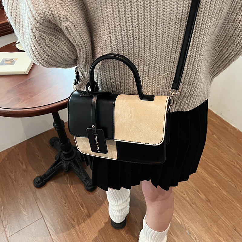 Korean style color blocked women s handbag fashion winter fashion retro small square bag texture designer fashion women s shoulder bag