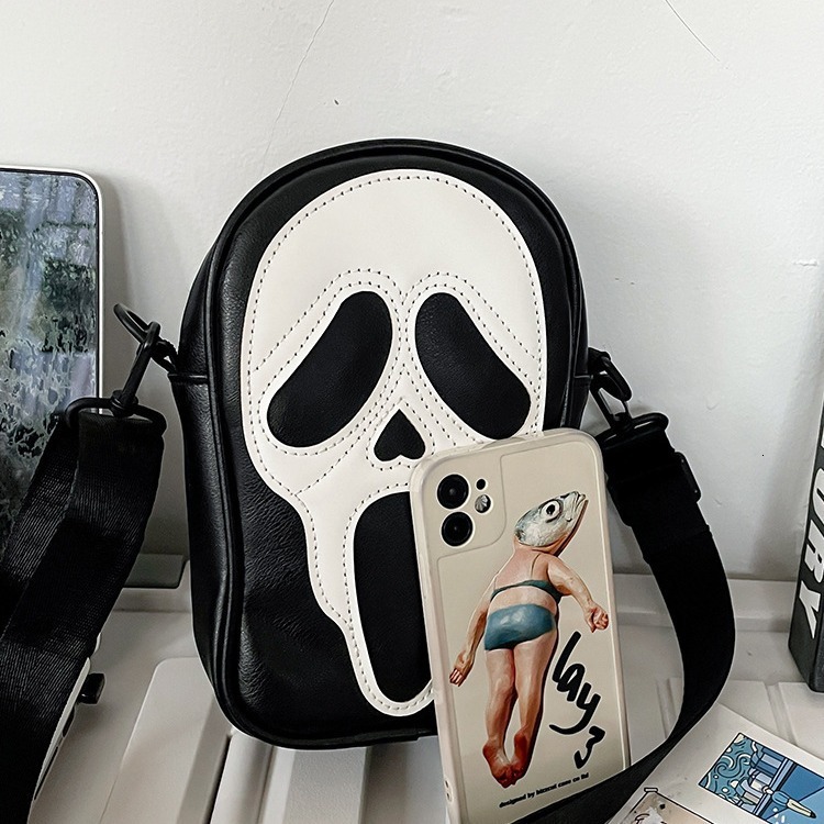 High Quality New Free Designer Bag Single Female Personality Funny Skeleton Male Halloween Ghost Face Crossbody Bag PU Fashionable Mobile Phone Should