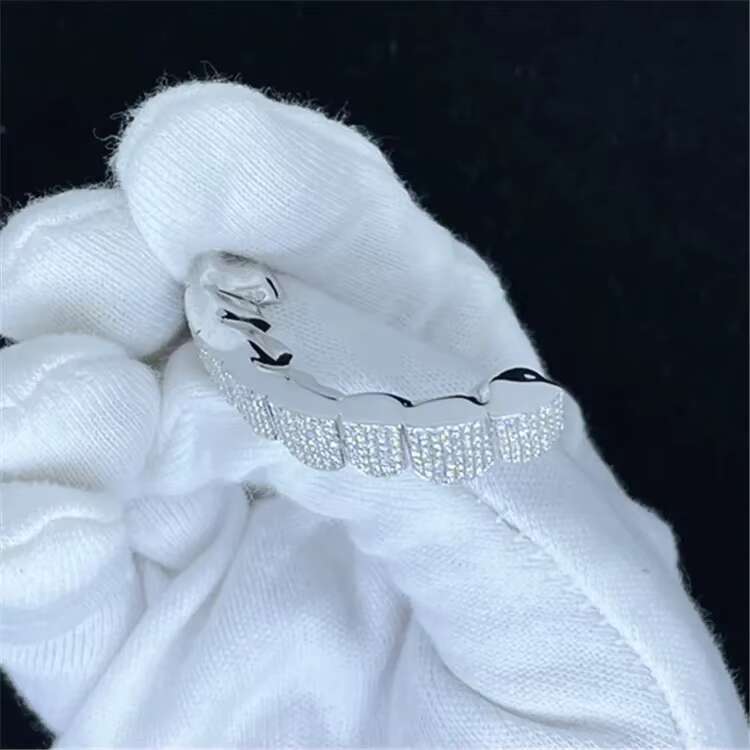 Fully Iced Out Enhanced Vvs Clarity Moissanite Diamond Iced Out Teeth Grillz Hip Hop Jewelry in 925 Sterling Silver Custom Size