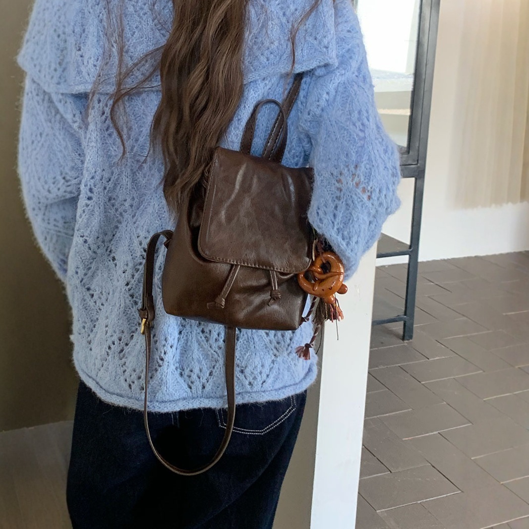 designer American Style Brown Leather Texture Small Backpack Retro PU Soft Leather Texture Versatile Shoulder Bag Commuting Versatile Small Backpack
