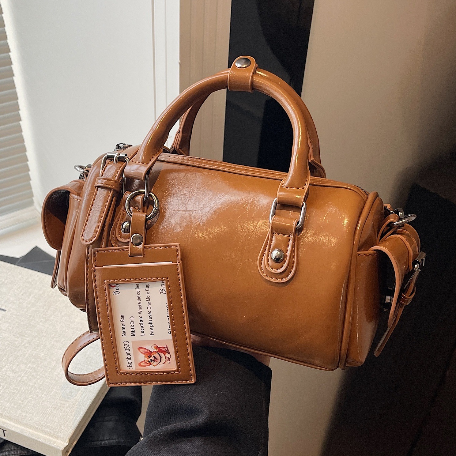 designer Niche Bowling Ball Women's Bag 2025 New High-end Sweet Cool Handbag Ins Korean Style Trendy Shoulder Crossbody Bag