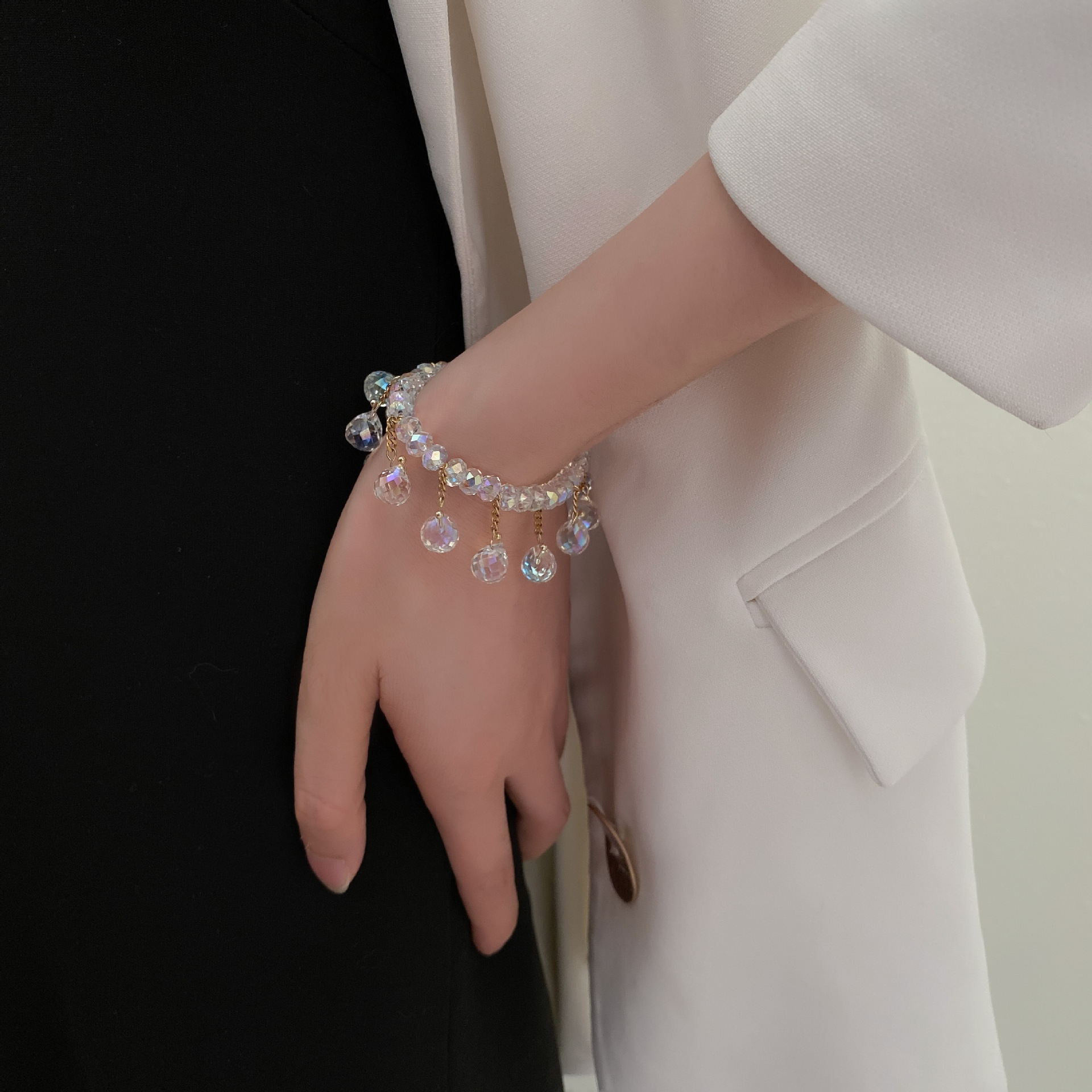 Simple internet celebrity temperament cute natural fresh Korean version girl pendant crystal bracelet small and personalized forest style