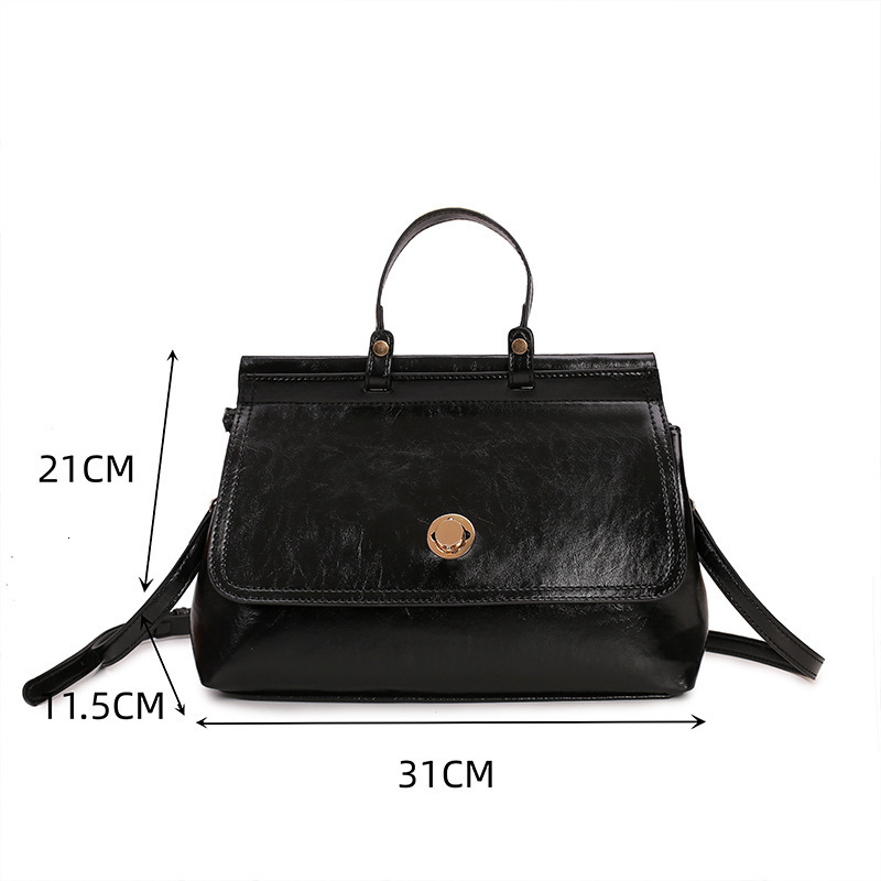 designer Korean Style Retro Messenger Bag for Women Small Square Bag 2025 New Elegant Handbag High-end Commuter Crossbody Bag