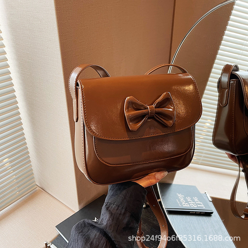 Free Shipping Designer Bag Niche Design Girl Bow 2025 Korean Versatile Crossbody Bag Stylish Texture Mini Small Square Bag