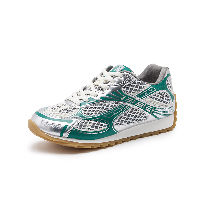 retro Style Unisex Daddy Sneaker Luxury Men Women Thick Soled Sports sneakers Breathable Casual Sier Lace Up Shoes