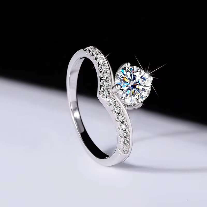 Luxurious 1CT Bright Cut Adjustable Curved Fine Jewelry Wedding Ring S925 Pure Silver Moissanite Diamond Ring for Women