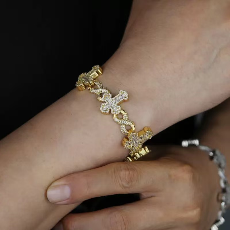Jewelry Iced Out Hip Hop Infinity Cuban Link Bracelet 925 Silver VVS Moissanite Cross Cuban Bracelet Baguette Cross Chain