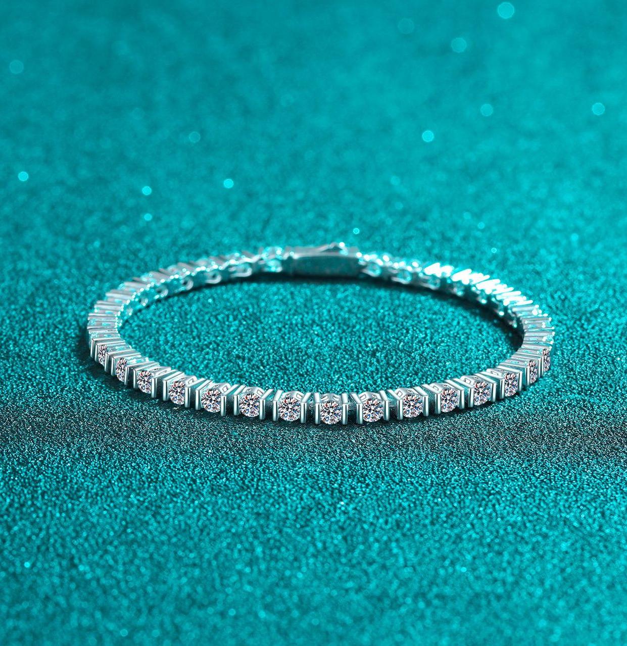 925 Silver Moissanite Women's Bracelet, Diamond-studded Luxury Hip Hop Bracelet, Elegant Fashion Jewelry, Wholesale Available
