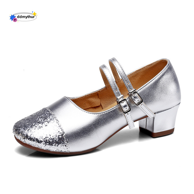 2025 New Square Sole Soft Surface Women's Single Low Heel Dance Summer Mom All-Season Shoes ddmythur