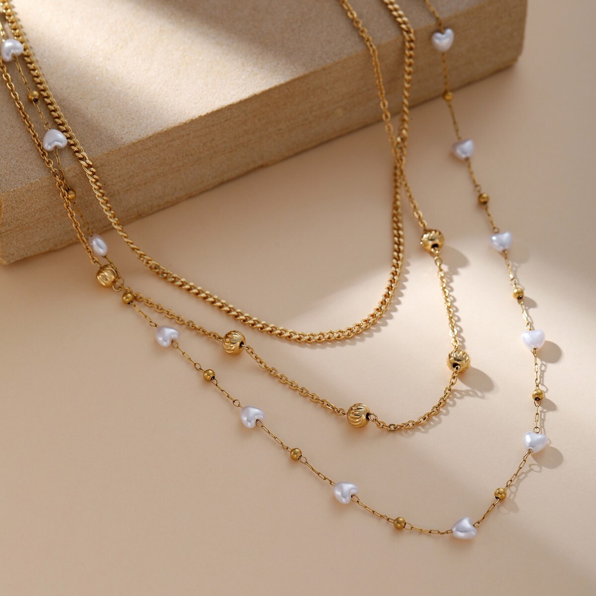 New Pearl Beaded Necklace Simple Twist Chain Women's Stainless Steel Fashion Commuter Design Jewelry