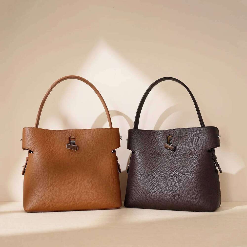 Motingsome Shoulder Women 100% Genuine Leather Handbag 2025 New Lady Fashion Style Tote Bucket Bag Satchel 250514