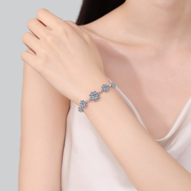 925 Silver Moissanite Snowflake Bracelet for Women, Elegant Fashion Jewelry for Holiday Gift or Special Occasions, Gift for Girlfriend