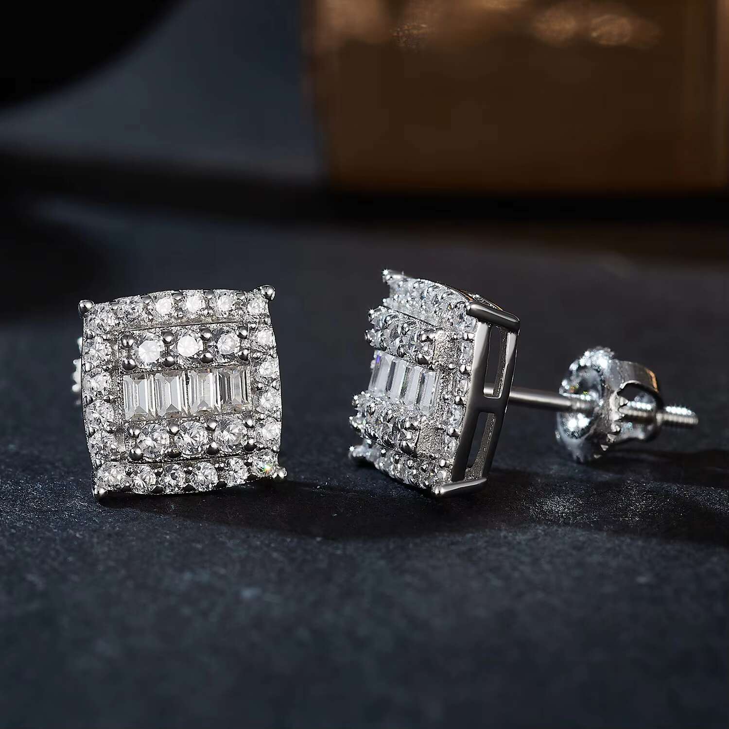 New Fashion Emerald Cut Moissanite Stone Stud Earrings for Men High Quality 925 Silver for Anniversaries