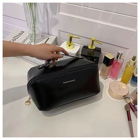 designer 2025 New Women's Makeup Bag High-End Large Capacity Convenient Makeup Case Travel Toiletry Bag Cosmetic Storage Bag