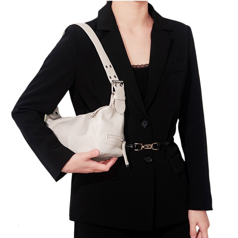 designer European and American Retro Motorcycle Bag for Women, Internet Celebrity Fashion Personality Shoulder Bag, Niche Design Handbag, Underarm Bag