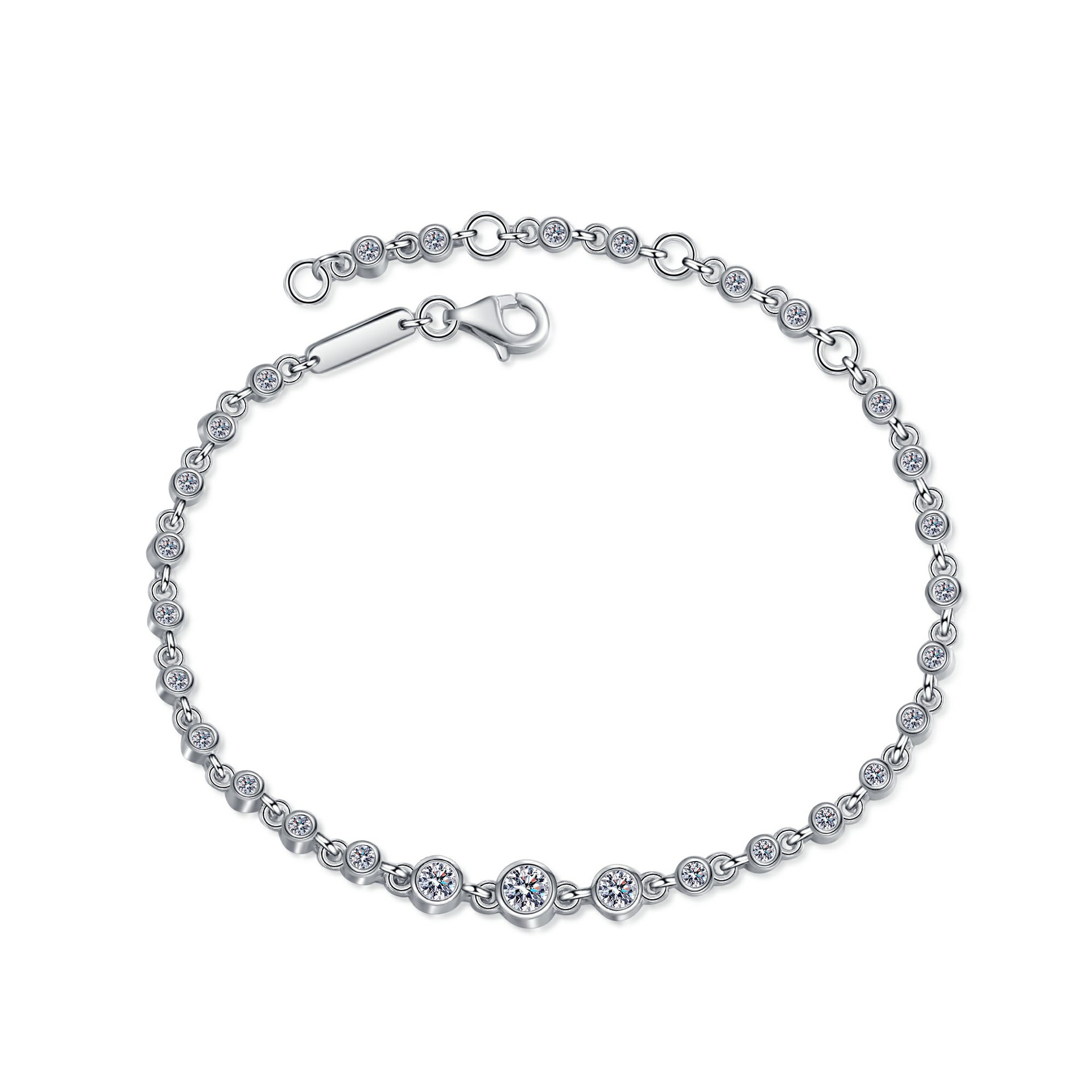 Sophisticate Your Style with This Charming 925 Silv' Necklace Featuring Radiant Moiss'te Beads