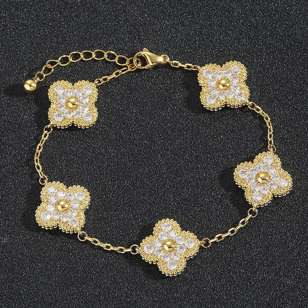 New Clover Bracelet Copper Micro-inlaid Moissanite Personality Trendy Womens Bracelet Hip-hop Niche Accessories Flower Bracelet moissanite