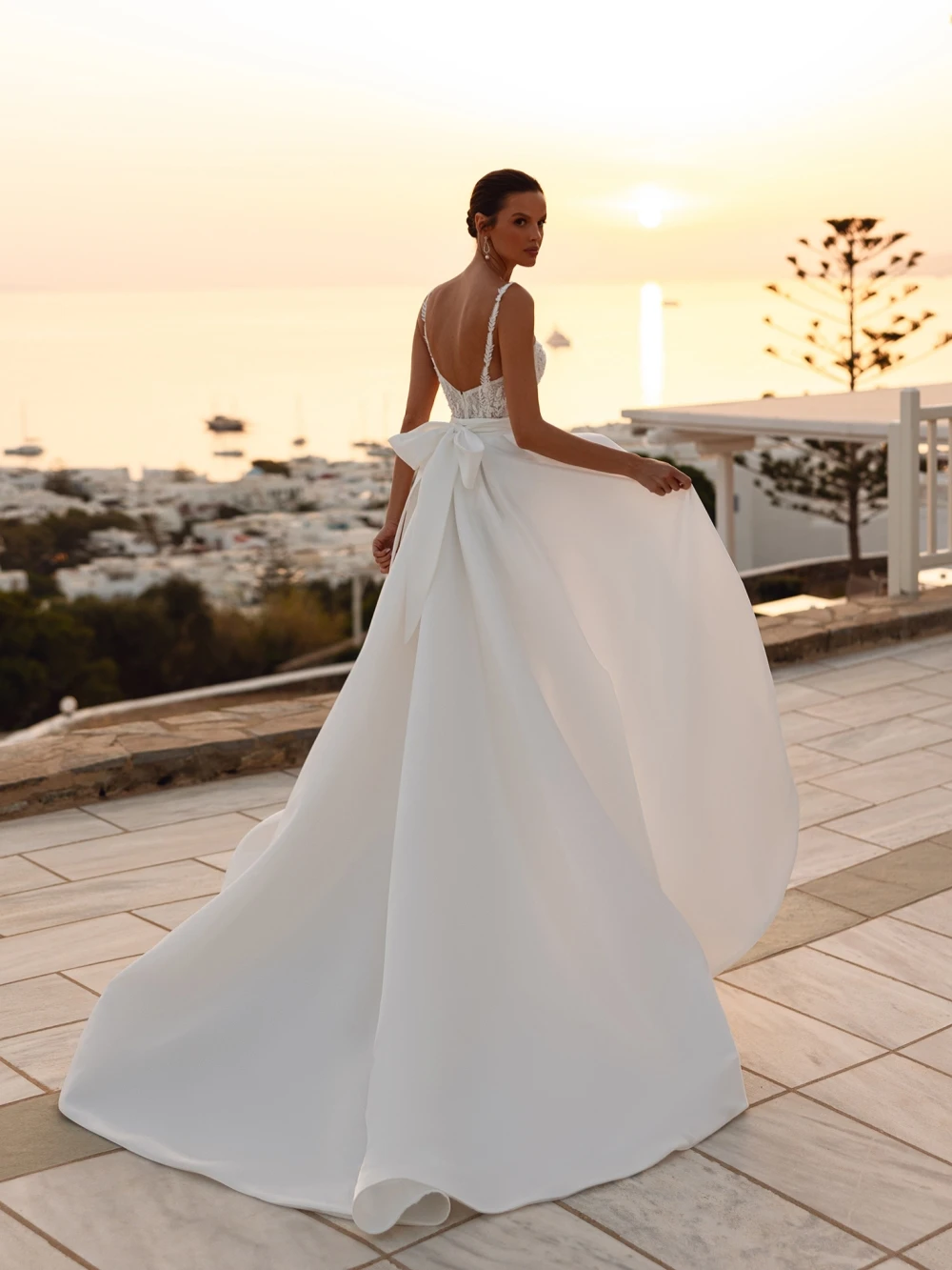 Simple A Line Wedding Dress For Women Spaghetti Straps Sleeveless Bridal Gown Appliques Lace Detachable Train Dresses Custom Made vestidos de novia