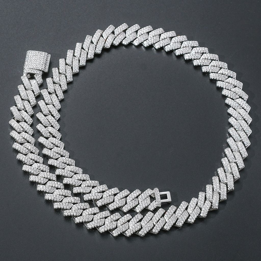Fashion Design Solid Sier Gra Moissanite 18mm 20mm Wide Dia Iced Out Pendant Necklace Cuban k Chain for Rapper Noble quality