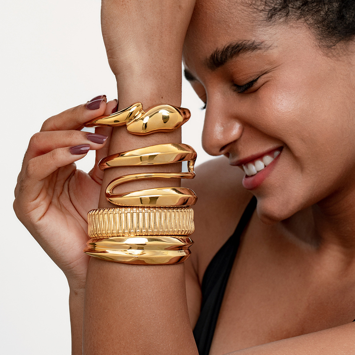 Style Metal Glossy Open Exaggerated Niche Water Drop Hug Bracelet for Women