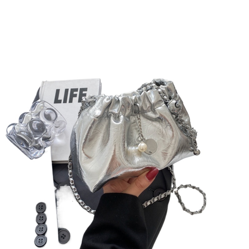 designer 2025 New Autumn Winter Fashion Trend Crossbody Bag Soft Leather Bag for Women Unique Design Black Drawstring Pleated Bag