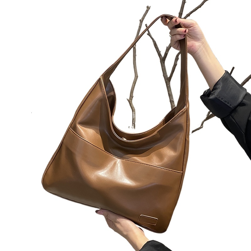 designer Soft PU Leather Tote Bag Large Capacity Women's Bag for Work Commute Can Hold Tablet Korean Style Simple Shoulder Bag