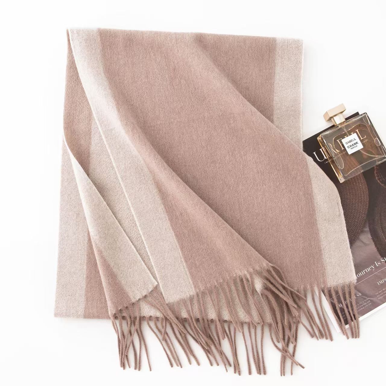 T864 new 100% wool scarf high-end men and women thickened satin double-sided color matching scarf neck