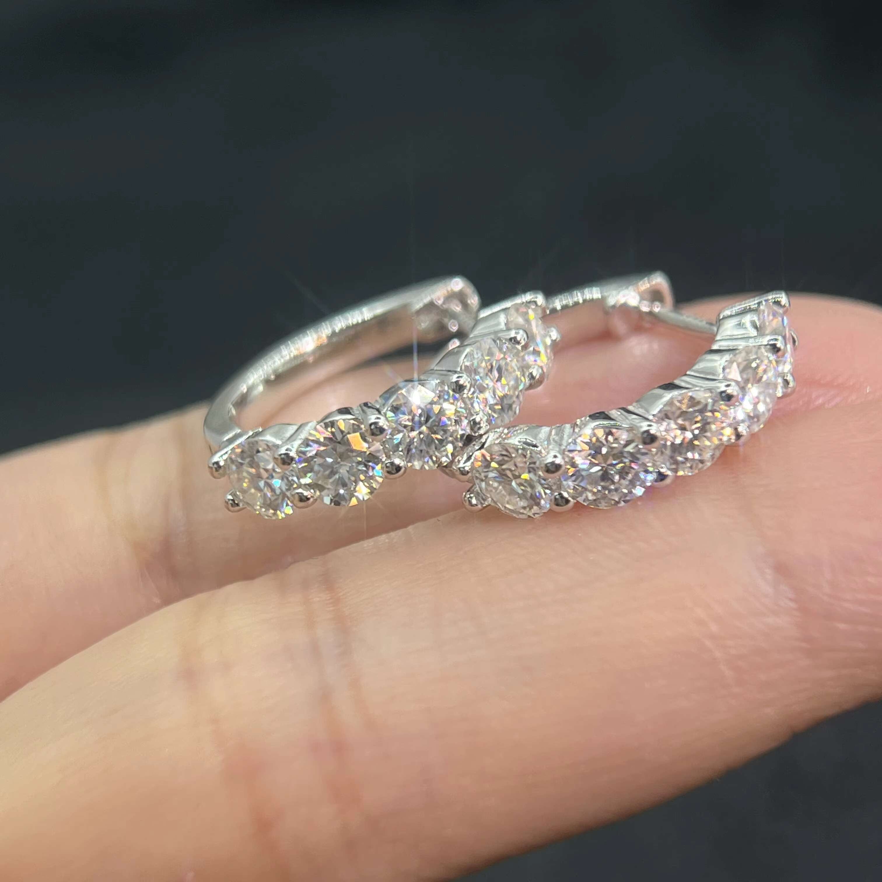 Luxury Moissanite Wedding Hoop Earrings for Women S925 Sterling Silver vvs Single 0.3ct *10 Engagement Fine Jewelry